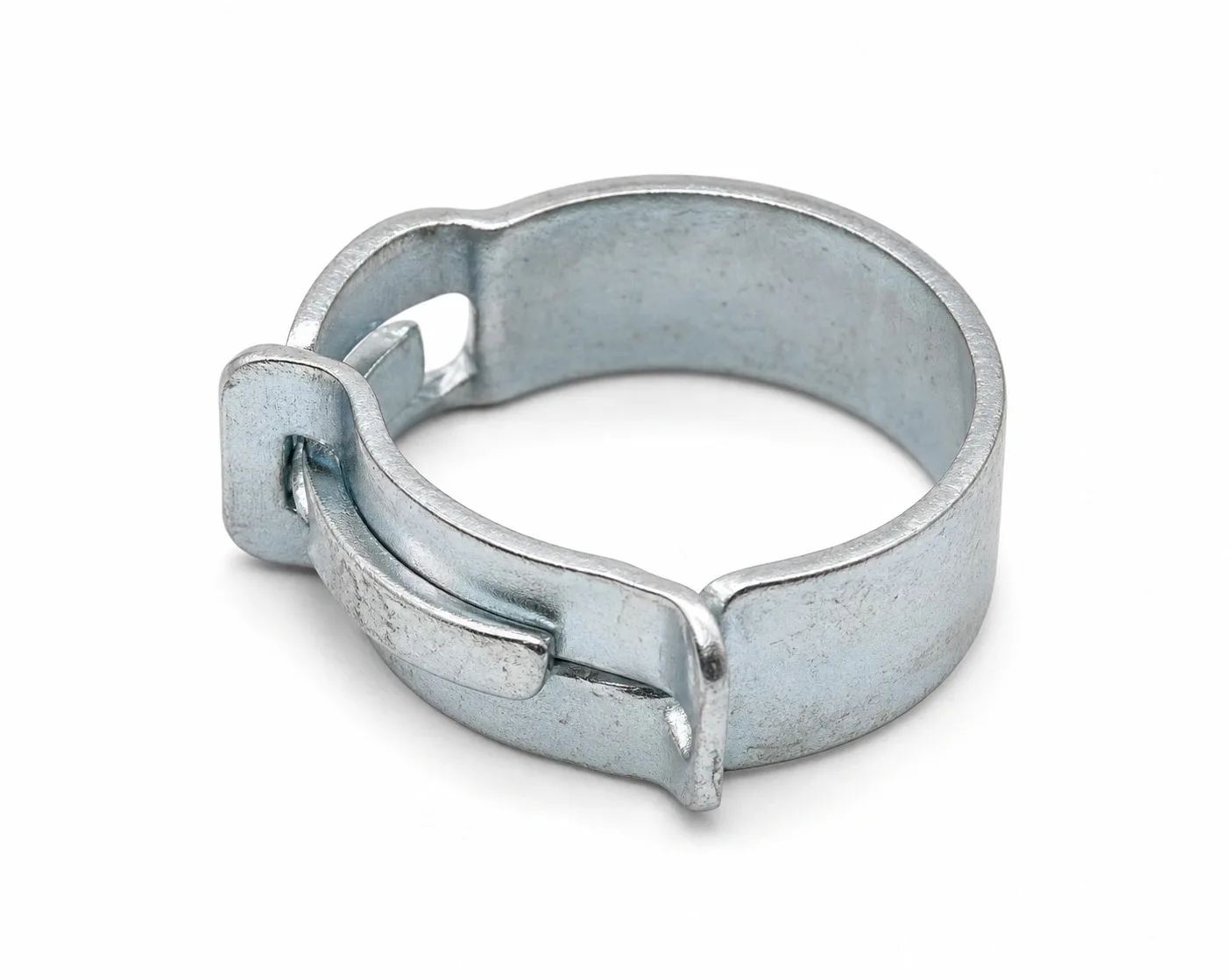 Millat Massey Ferguson Tractor Spare Part CLIP 18633118633 - Massey Ferguson tractor spare part