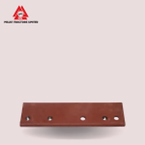 Millat Massey Ferguson Tractor Spare Part BRACKET DIESELFILTR 24023083123083 S 1 - Massey Ferguson tractor spare part