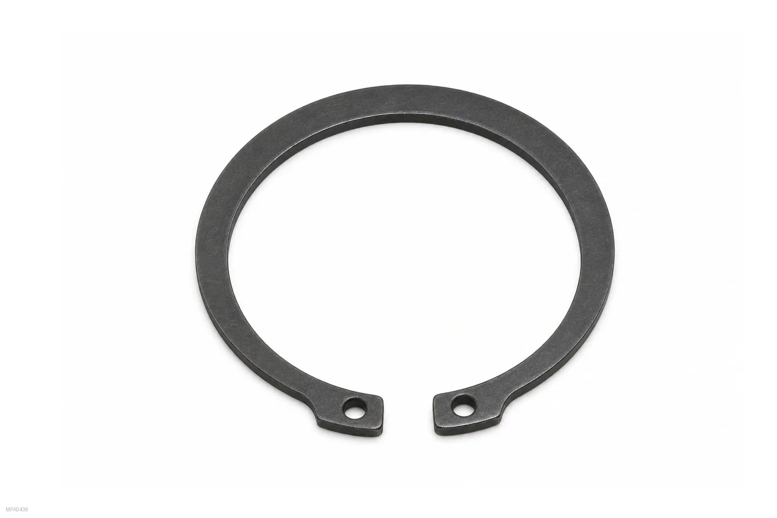 Millat Massey Ferguson Tractor Spare Part 852211 SNAP RING 82432852211 - Massey Ferguson tractor spare part